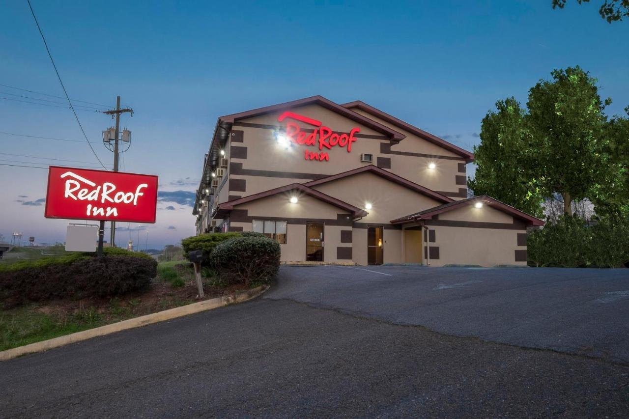 Red Roof Motel